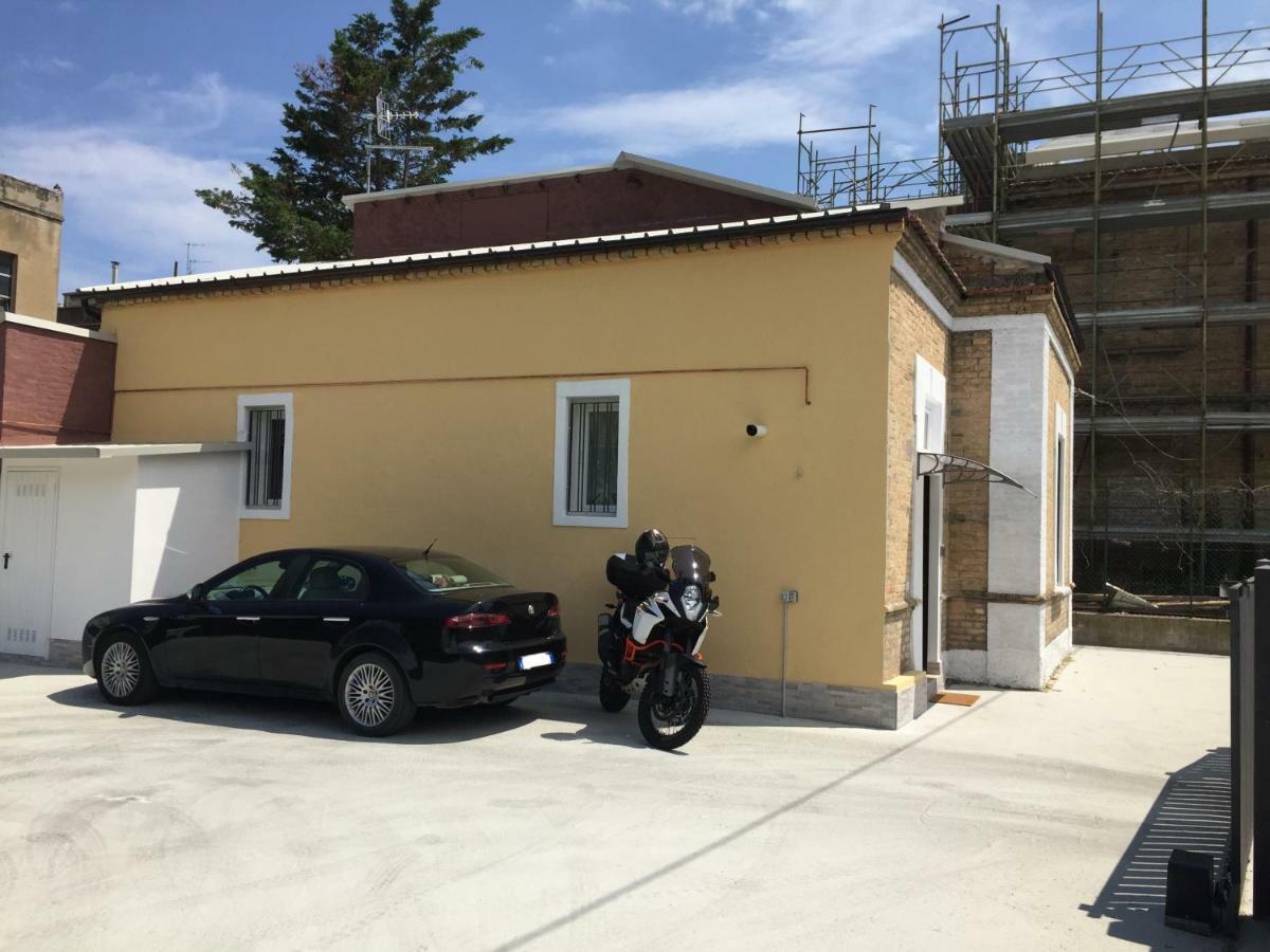 I Villini Apartman Pescara Kültér fotó